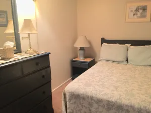 Image of Ground Floor Apartment 1 Block from Boardwalk & Beach
