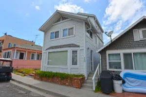 Image of 337CA: Charming 2-bdr Avalon cottage on the flats