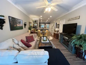 Image of 2 BR\/ 2.5 BA Condo in the Highlands at Woodlake..