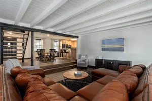Image of 2Kings 2Doubles - Boat Dock in Cozy Cove PetsAsk