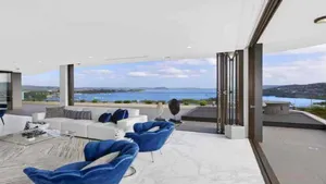 Image of Stylish Penthouse with Views & Jacuzzi