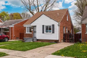Image of SUPER CUTE AND GREAT HOME  APPROX 15MINS TO DOWNTOWN DETROIT SLEEPS 14 GUESTS