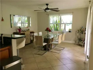 Image of 2 Story 3\/2.5 + Den Family Home DEERFIELD BCH