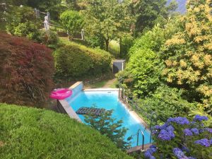 Image of Nice apartment with pool, WIFI, TV, patio, pets allowed, panoramic view and parking
