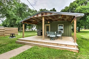 Image of Lake Pepin Cottage with Patio - Walk to the Marina!