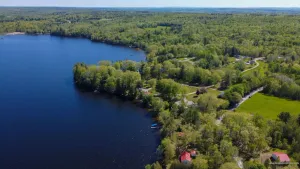 Image of Lakefront Cottage