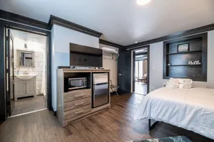 Image of Modern Private Queen Studio Near Downtown Muskegon