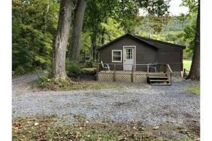 Image of Trailhead Cabin - Horn’s Cabins