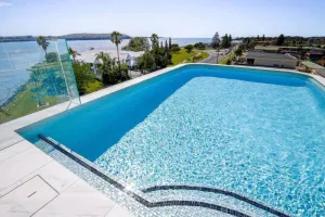 Image of Bay View 2-Bedroom Apartment with BBQ