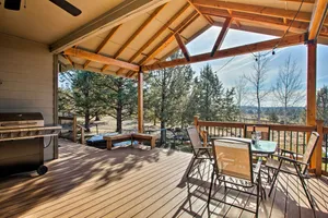 Image of Grand Cabin w\/ Hot Tub & Views - 3 Miles to Hiking