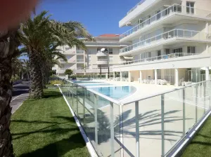 Image of Stunning three bedroom apartment on seafront in Cannes with panoramic sea views 399