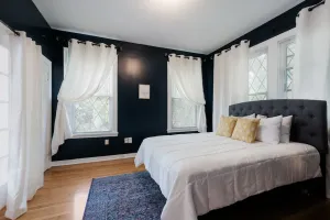 Image of 518 | 10% OFF | Updated 1BR in Historical Home | Complete Amenities & Fast WiFi