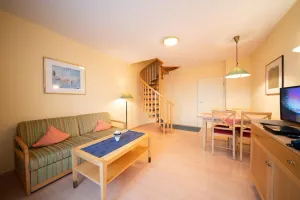 Image of Family-friendly maisonette close to the beach with balcony and view of the dyke - Hus Inselkieker