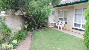 Image of Comfortable Unit Close to the Beach