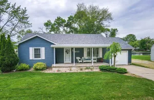 Image of Lakefront property