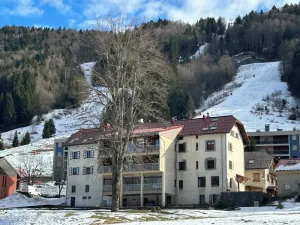 Image of LELEXINE APARTMENT WITH BALCONY AT THE FOOT OF THE SLOPES, NOT OVERLOOKED