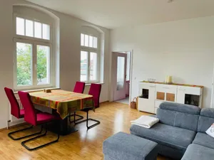 Image of "Glück auf" Lichtdurchflutete schicke Ferienwohnung in Zwickau
