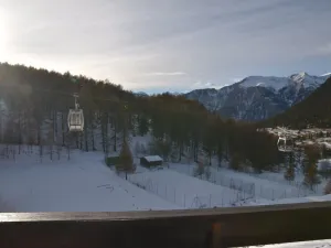 Image of 3-room apartment on slopes with garage, 2 bedrooms, equipped kitchen