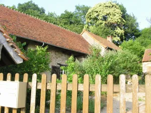 Image of Charming 18C farmhouse halfway between Paris and the Med!