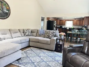 Image of Gated home nestled in wooded setting- 10 min from Charleston!