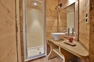 Image of Chalet Au Bon Vieux Temps 5-star resort, everything within walking distance