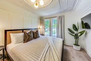 Image of Chic Historic Home, Walk to Downtown, Sleeps 10