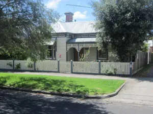 Image of Abaleen House