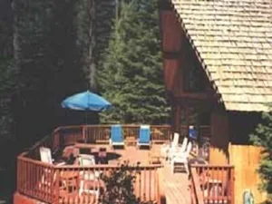 Image of A super cabin on Tahoe's West Shore with PRIVATE BEACH RIGHTS. Up against forest