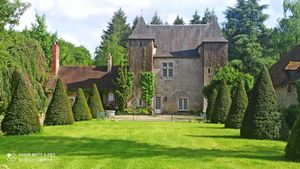 Image of Manoir de Charme du Xiiis Dans un Jardin et Parc Arboré de 10 Hectares
