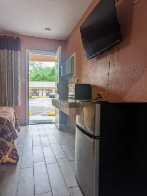 Image of Residents Suites Liberty