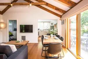 Image of Camellia Cottage - In the heart of picturesque Olinda (only 45 min from Melbourne CBD) is this little hideaway.