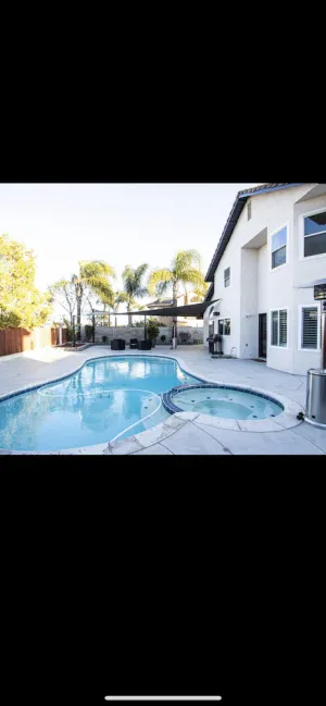 Image of Beautiful 3 Bedroom Pool House...
