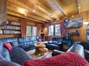 Image of Chalet à La Rosière - 14 pers, 195m², jacuzzi, hammam, ski room, balcon et terrasse orientés Sud - FR-1-690-25