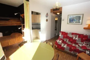 Image of 150m from resort center, 2nd floor, tv, 23m², La Toussuire