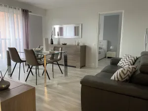 Image of Cabourg Appart 45m2 - direct beach access. Refurbished at 600 M from the town center