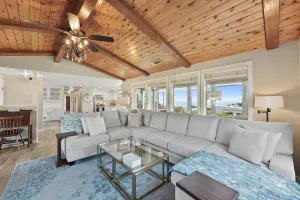 Image of Easy Beach Access, Spacious Decks & Striking Ocean Views - Harris Beach Overlook