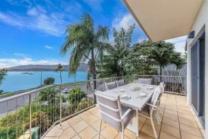 Image of Whitsunday Beachfront Apartment on Broadwater