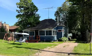 Image of Weisel Cabin - Nostalgic Cabin located within walking distance of Downtown La Pointe!