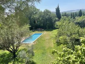 Image of Studio avec piscine