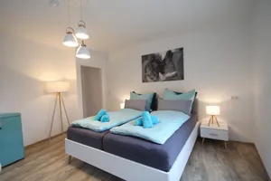 Image of Nice, bright apartment with bathroom and terrace