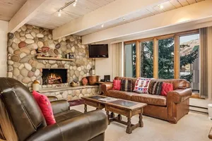Image of Chateau Dumont Unit 2, Condo with Central, Downtown Location