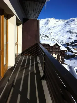 Image of Apartment with large balcony, warm, completely renovated