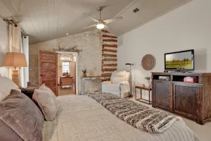 Image of Ufer Haus - Game Room Fire Pit Walk to Main
