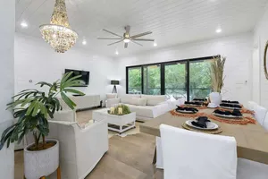 Image of Brand New Modern Broken Bow Cabin! Luxury cabin with a Hot tub and Fire Pit.