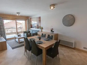 Image of Bisanne 1500 - Apt 6 pers, 2 baths, pool, parking