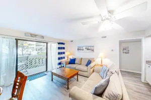 Image of OCSH105 Ocean Shores Oceanfront 3BR/2B Condo, Private Balcony