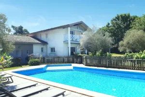 Image of NEW! Villa 12 persons with heated pool, 5 bedrooms, huge garden, close beach