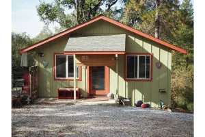 Image of Bixel Bungalow- Cottage in Gold Rush Columbia