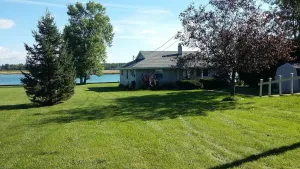 Image of Ranch style, waterfront property!  Great for boat watchers. Freighters galore!