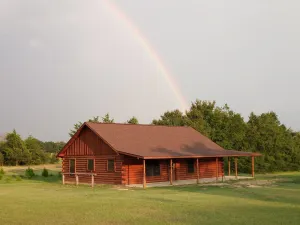Image of Cozy rural cabin near Texas A&M University